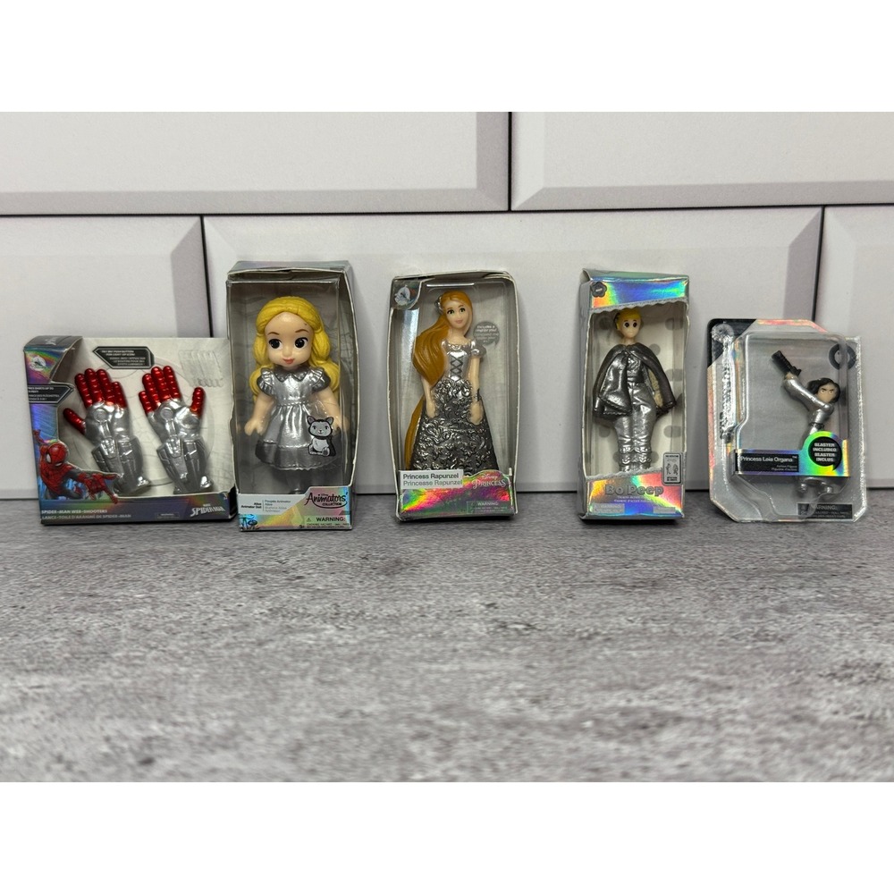 Zuru Mini Brands Disney 100 Platinum Lot Alice Rapunzel Bo Peep Leia Spider-Man